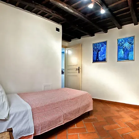 Guest house Atlantis Castelgandolfo