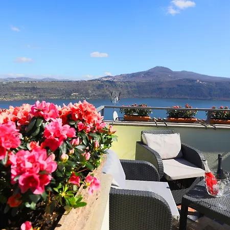 Affittacamere Atlantis Castelgandolfo