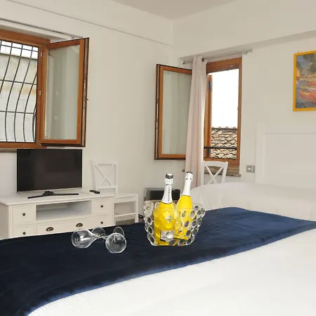 Atlantis Castelgandolfo Pensjonat 3*